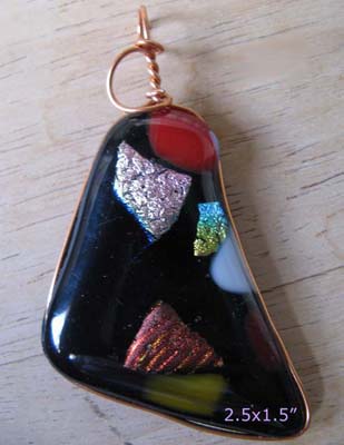 Pendant #033N (enlarged view)